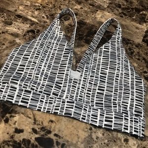 VS Sport sports bra